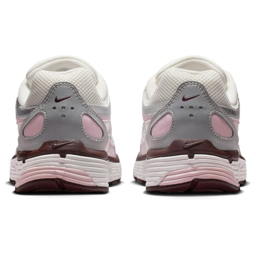 Nike P-6000 W